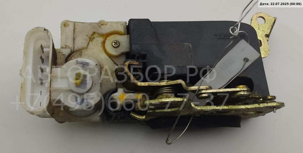 Замок двери задней правой