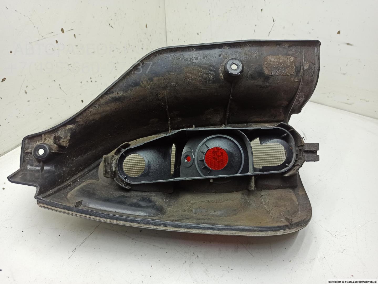 Фонарь задний правый