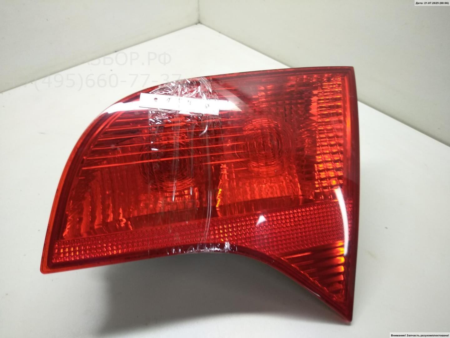 Фонарь задний внутренний правый