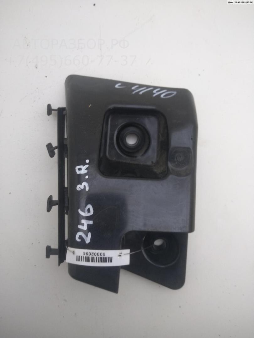 Кронштейн заднего бампера правый