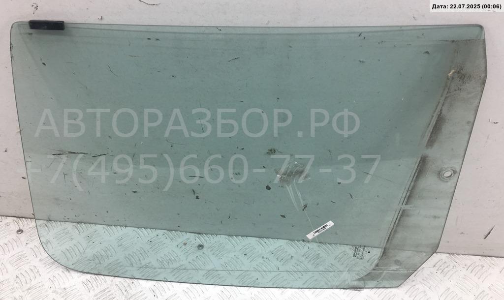 Стекло двери передней правой