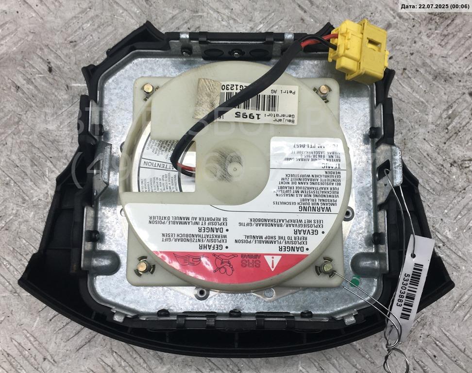 Подушка безопасности в рулевое колесо