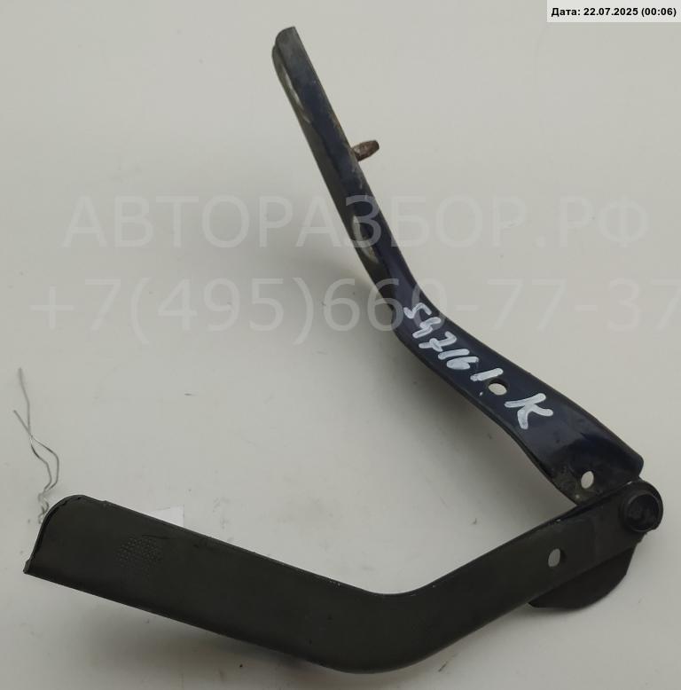 Петля капота левая