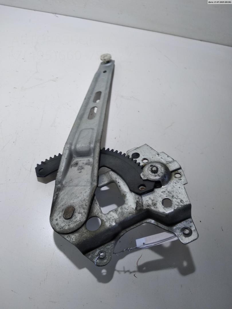 Стеклоподъемник механ. задний правый