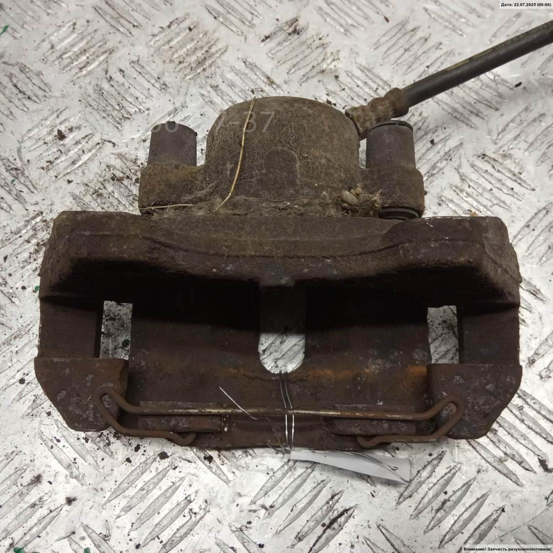 Суппорт передний правый