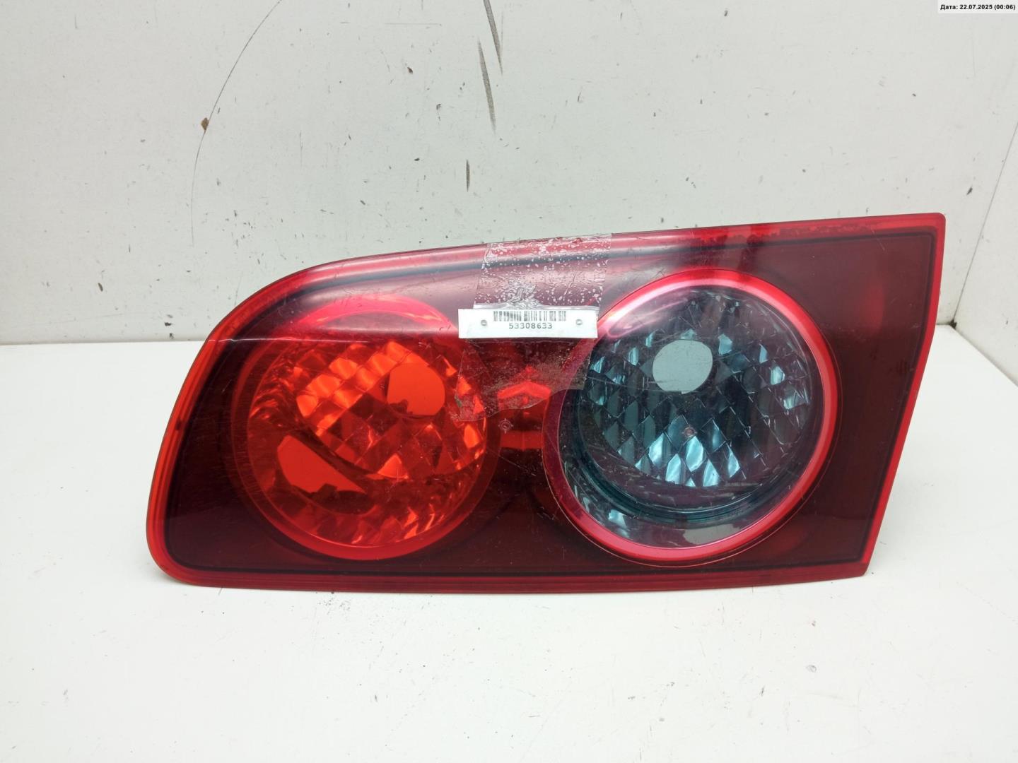 Фонарь задний внутренний правый