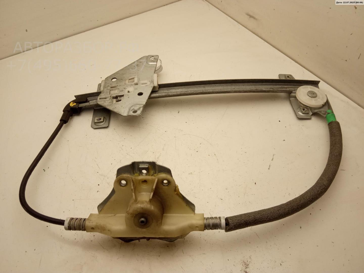 Стеклоподъемник механ. задний правый