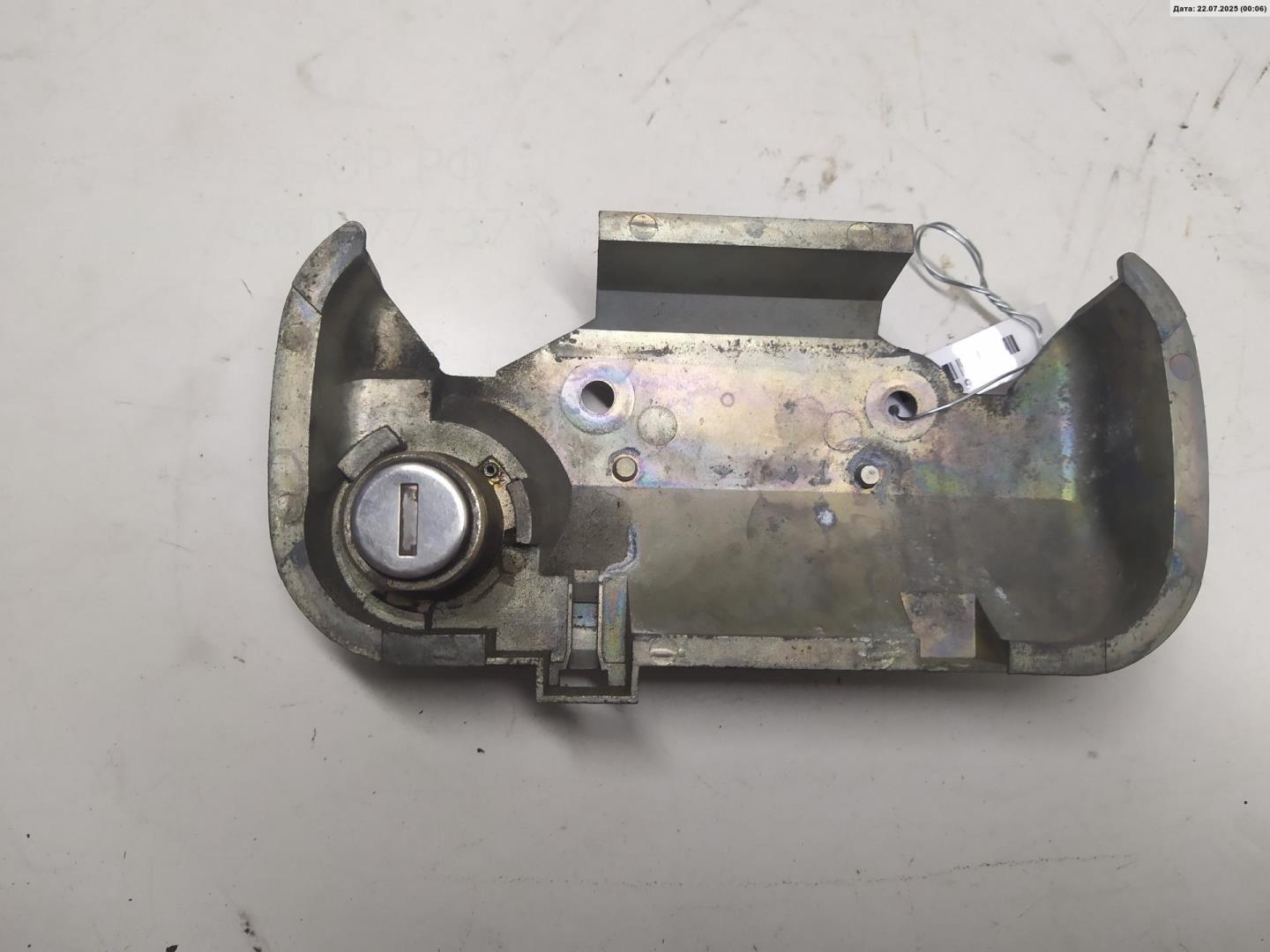 Вставка замка двери