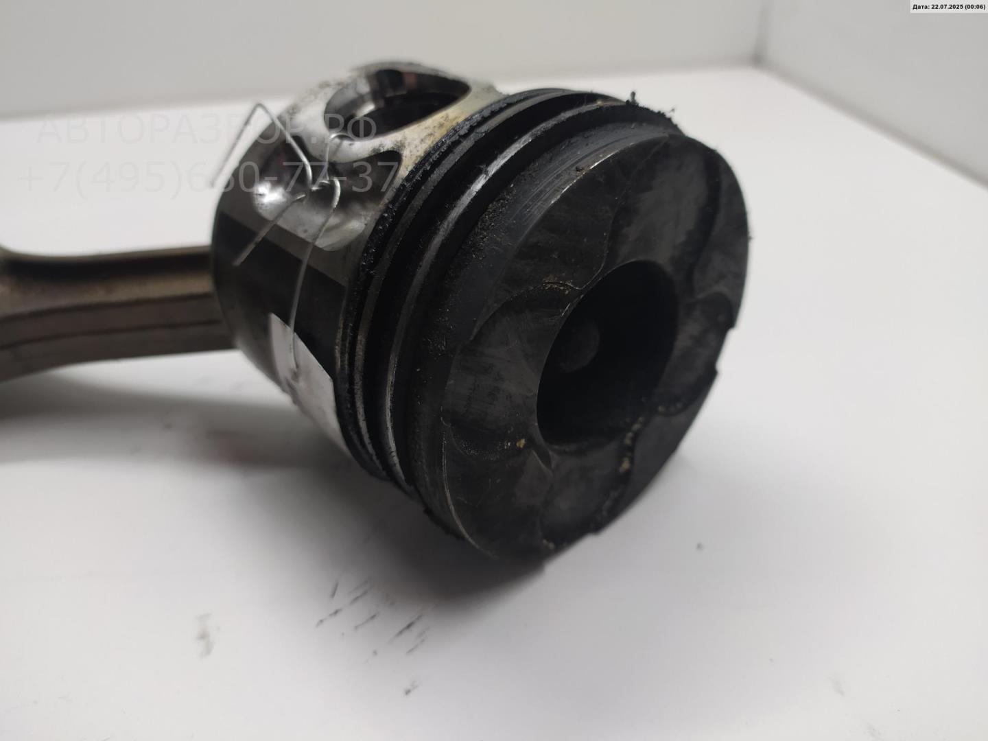 Поршень с шатуном