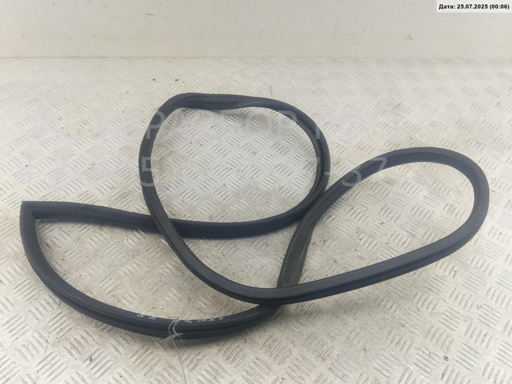 Уплотнитель двери