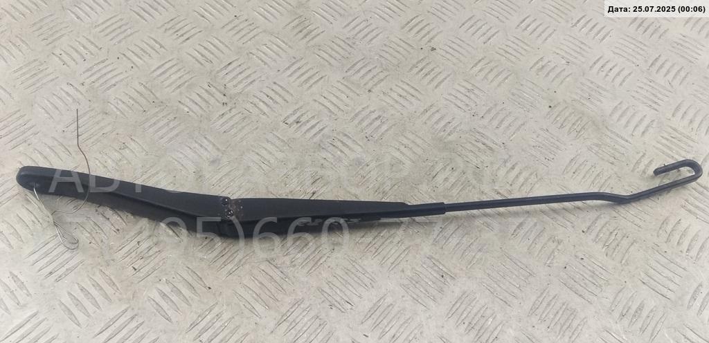 Поводок стеклоочистителя передний левый