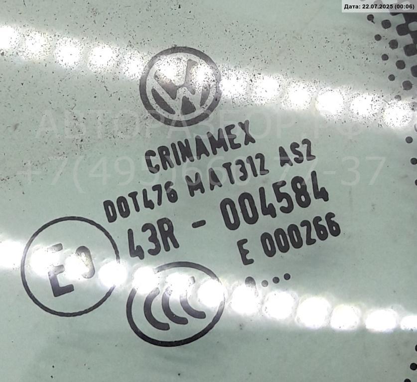 Стекло двери задней левой (форточка)