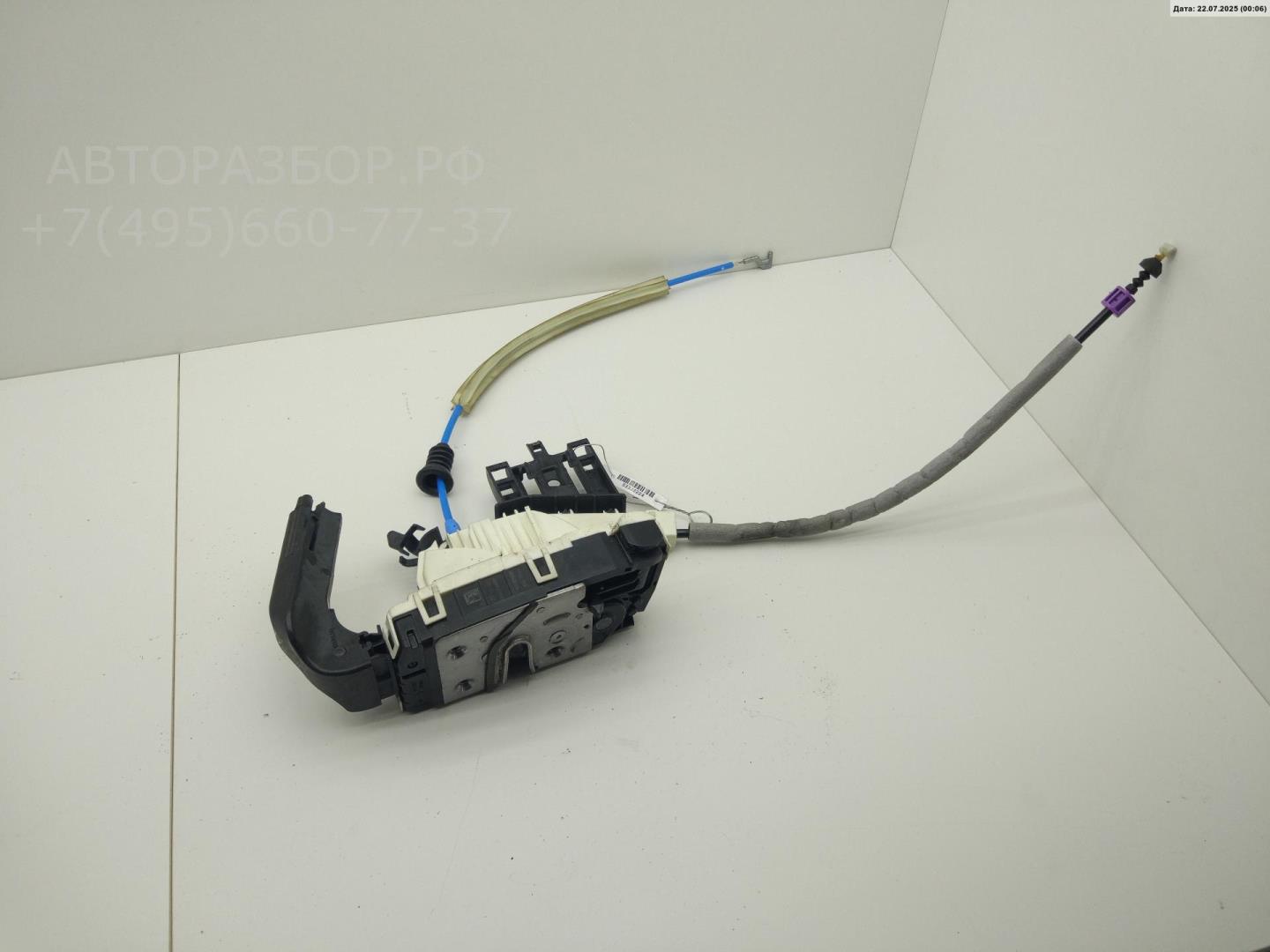 Замок двери задней правой