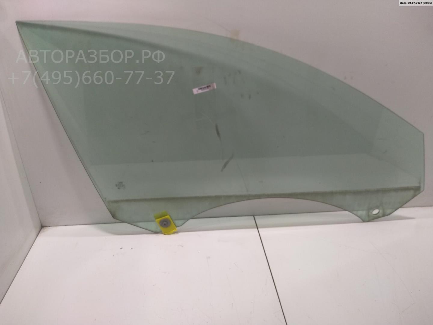 Стекло двери передней правой