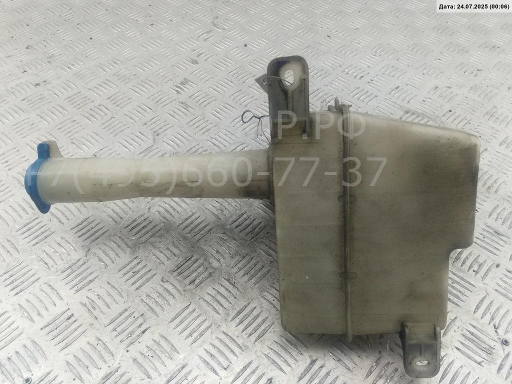 Бачок омывателя лобового стекла