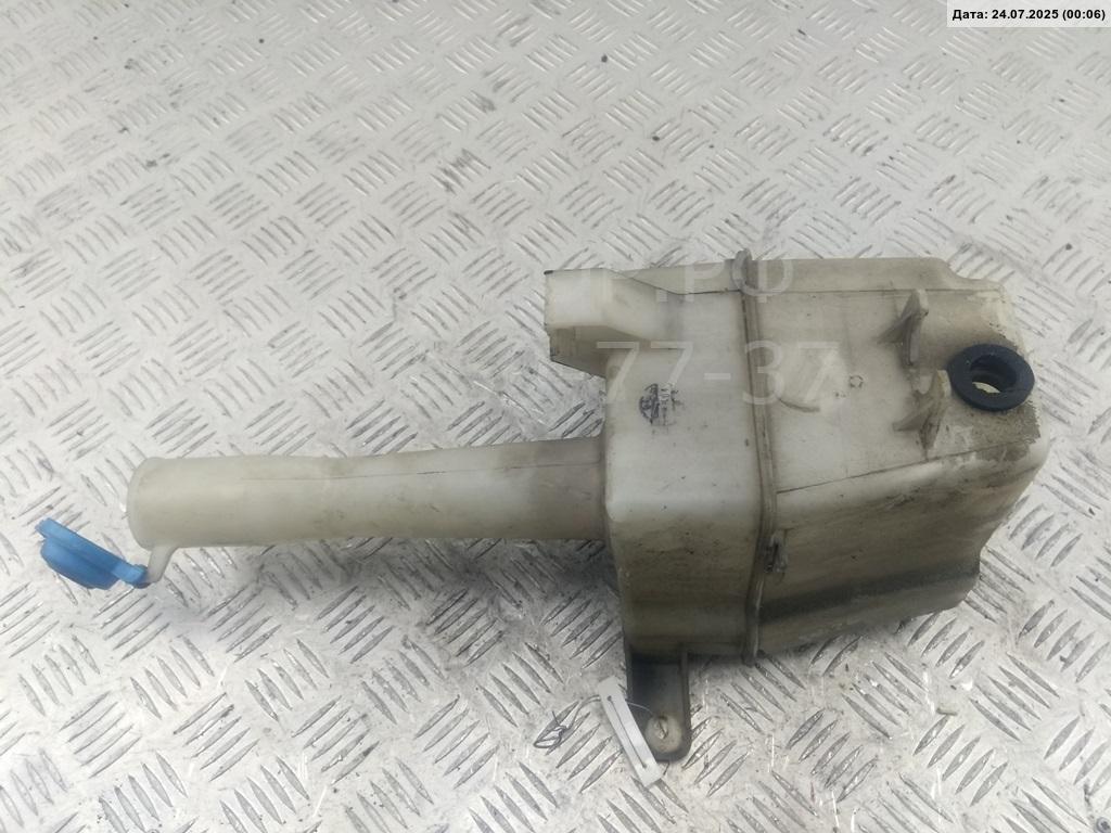 Бачок омывателя лобового стекла