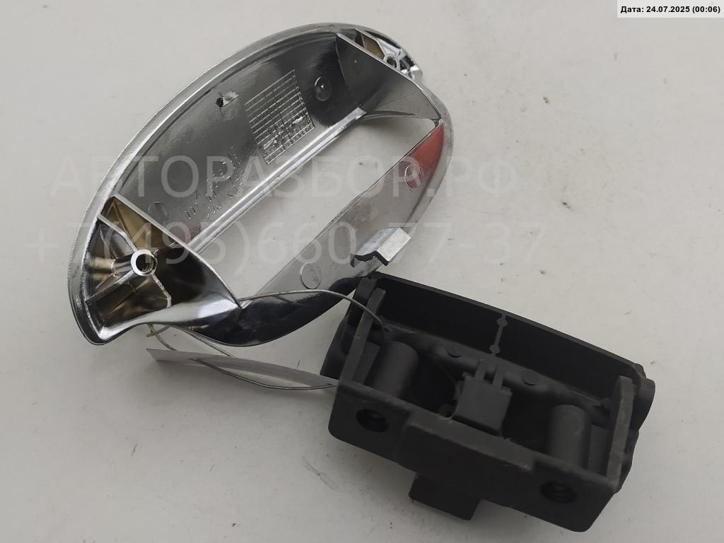 Замок бардачка