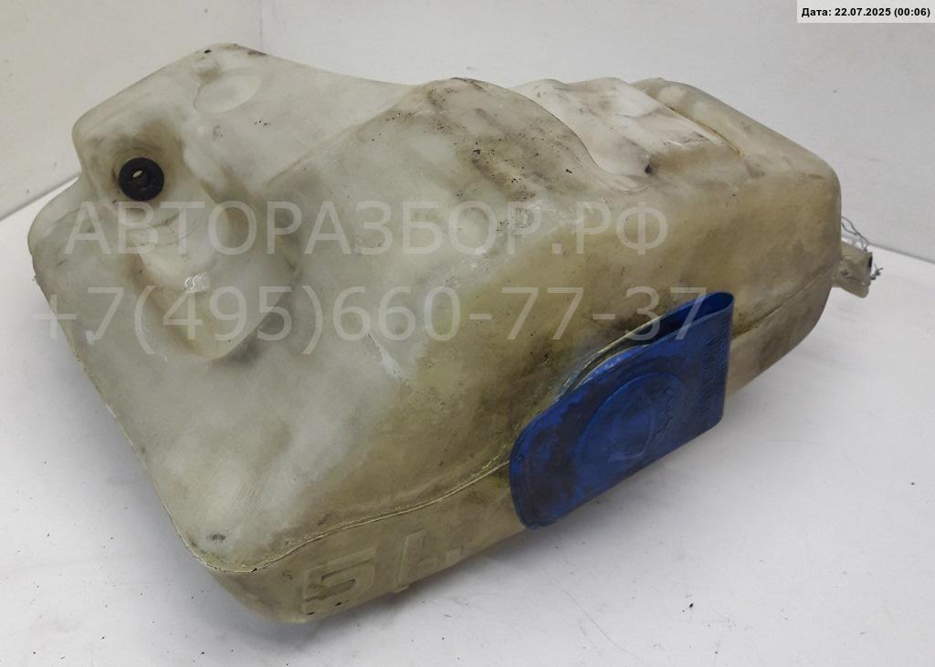 Бачок омывателя лобового стекла