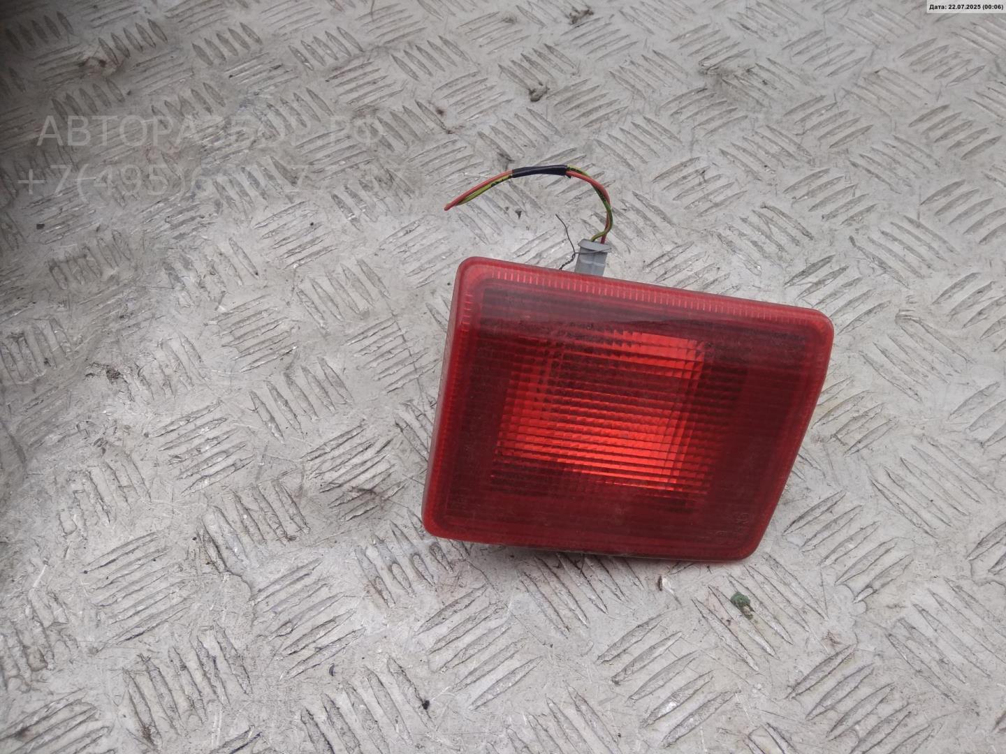 Фонарь задний в бампер левый