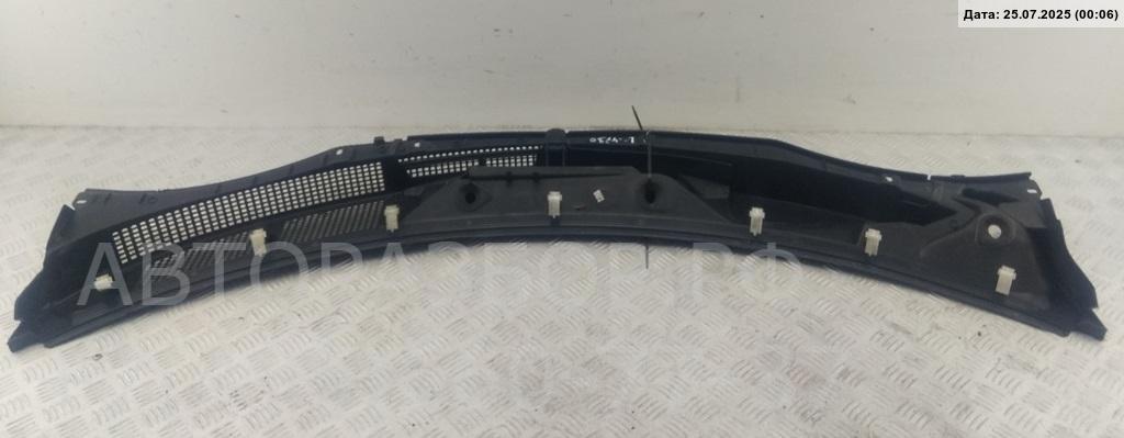 Решетка стеклоочистителей (Жабо)