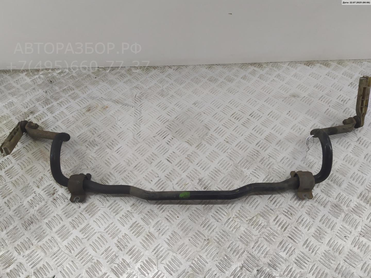 Стабилизатор передний