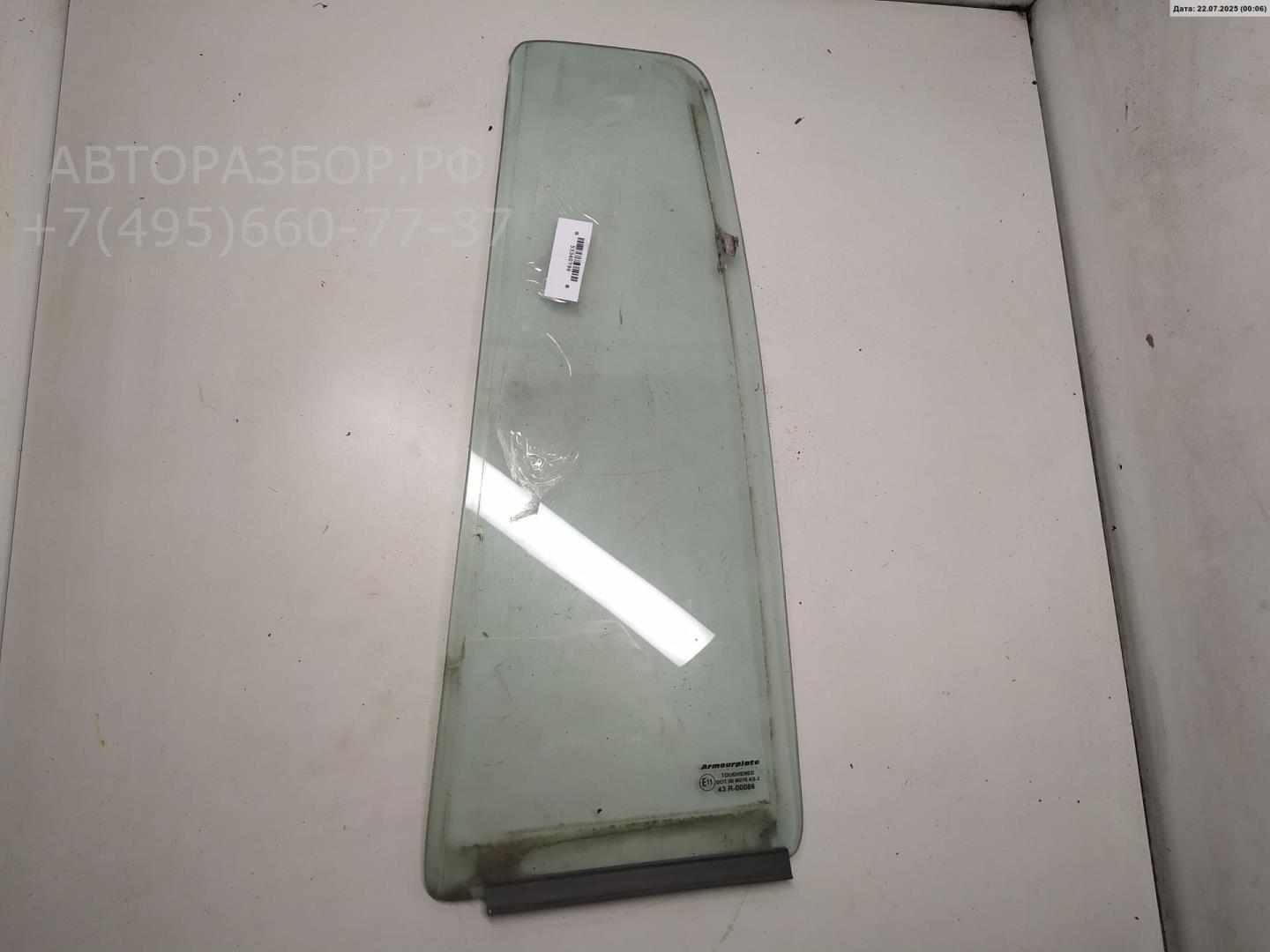 Стекло двери задней левой (форточка)