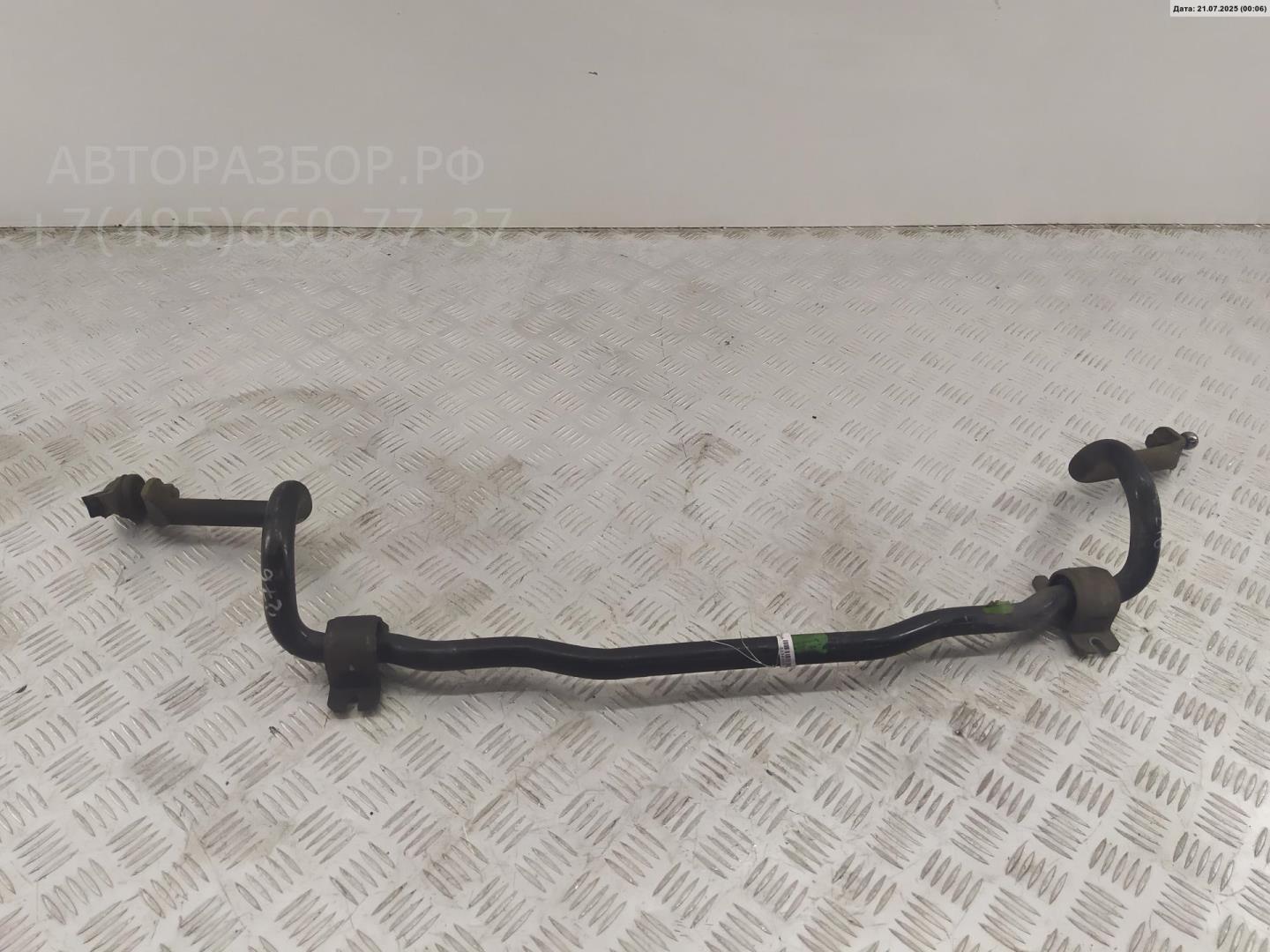 Стабилизатор передний