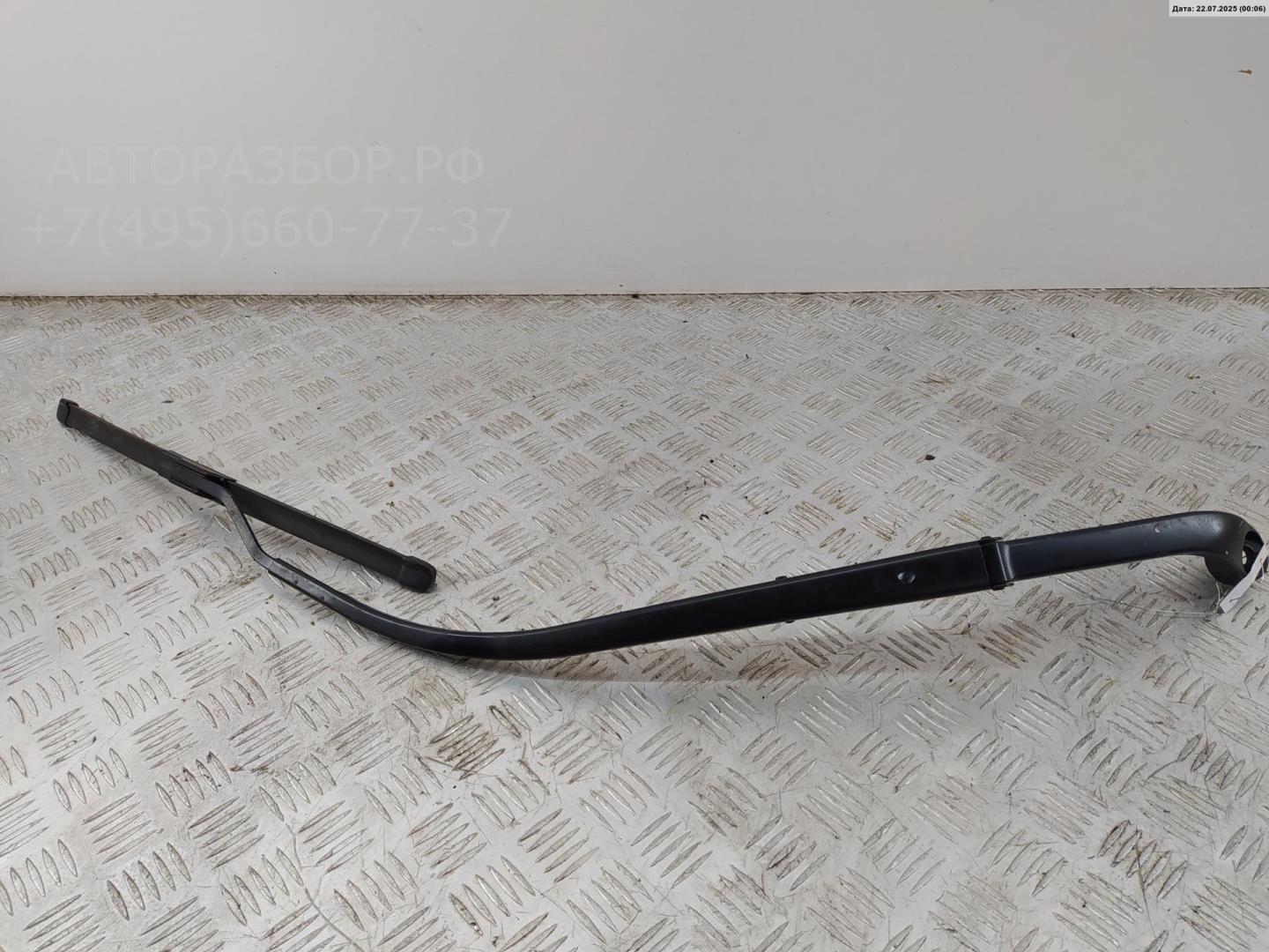 Поводок стеклоочистителя передний левый