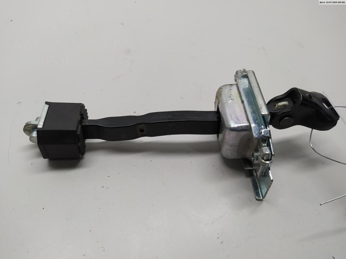 Ограничитель двери