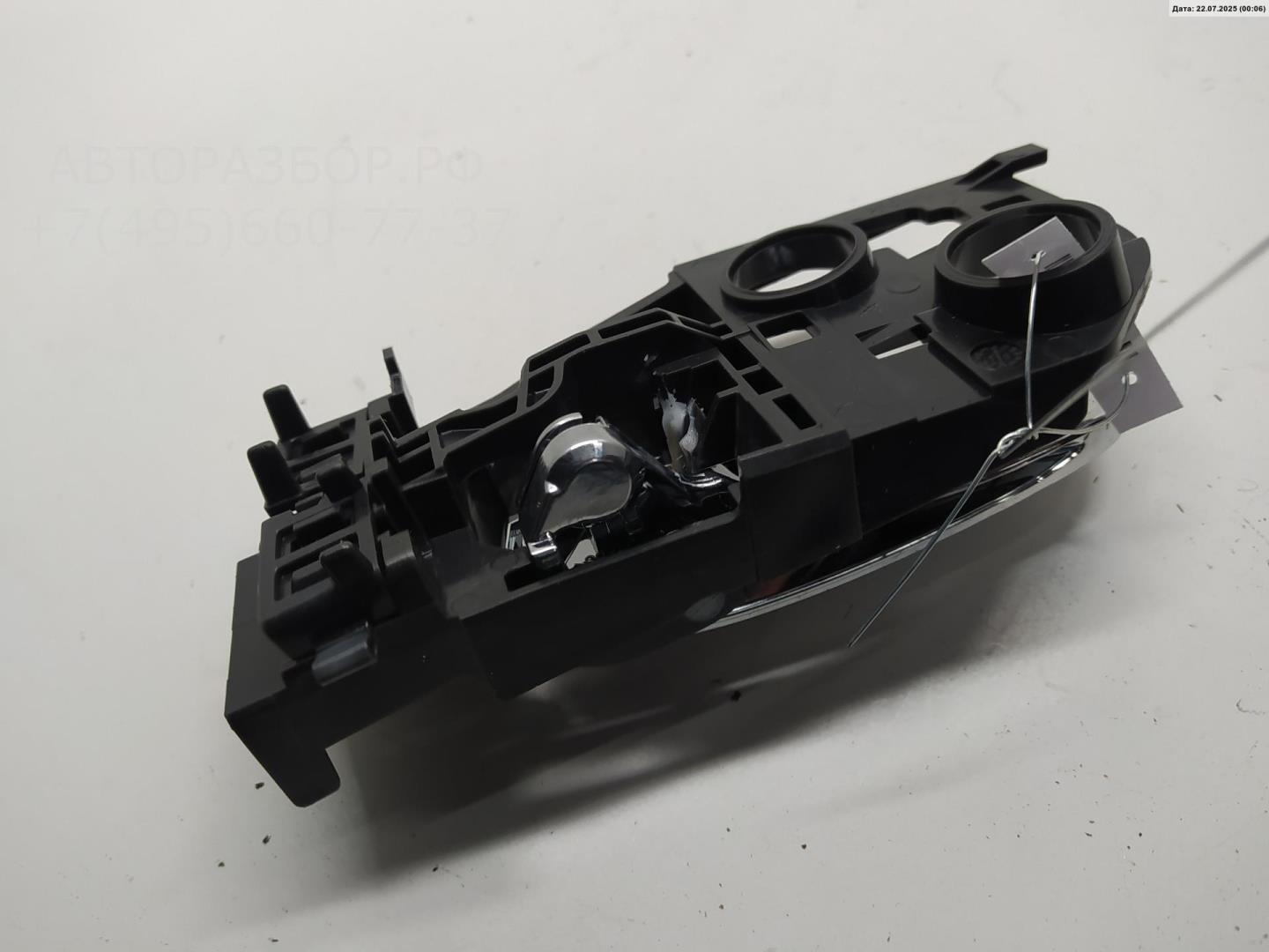 Ручка двери передней внутренняя правая