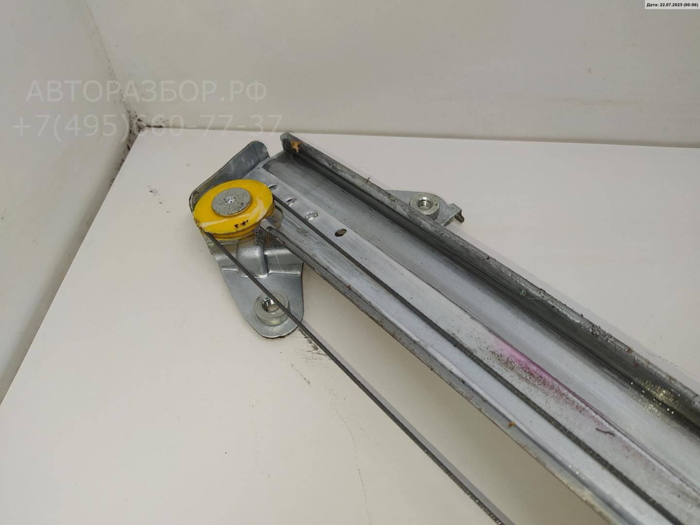 Стеклоподъемник электр. передний левый