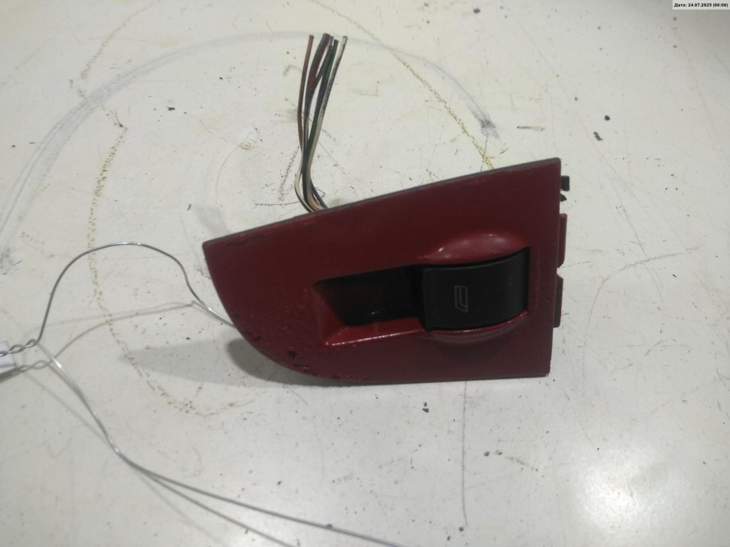 Кнопка стеклоподъемника