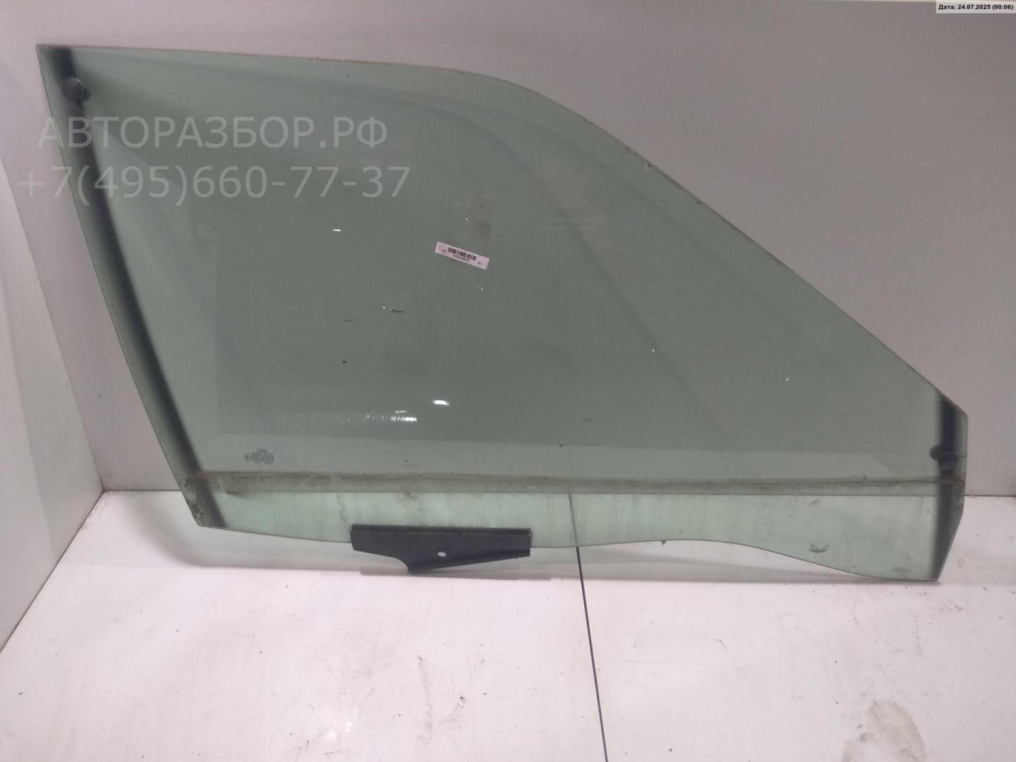 Стекло двери передней правой