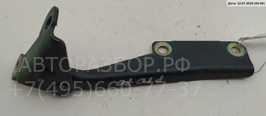 Петля капота левая