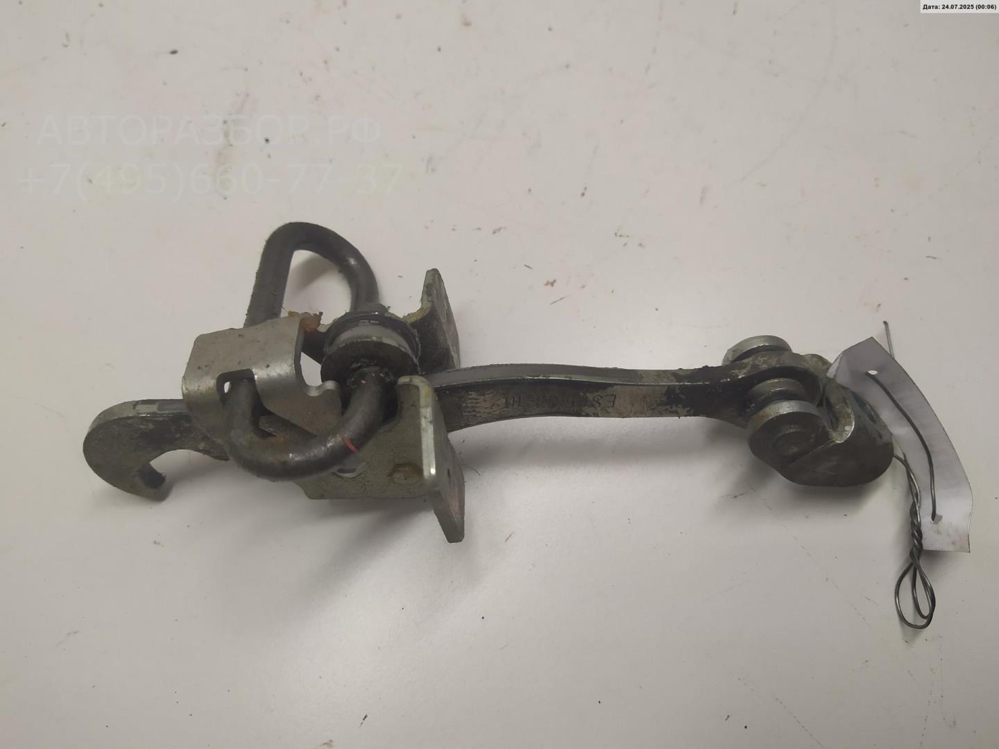 Ограничитель двери