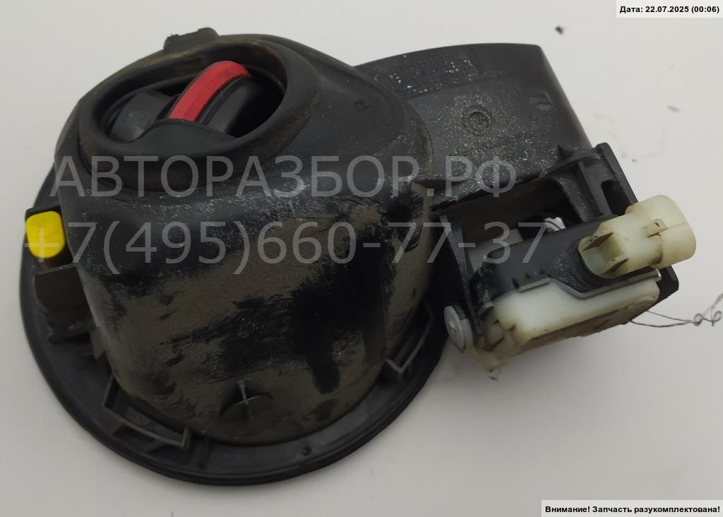 Лючок бензобака