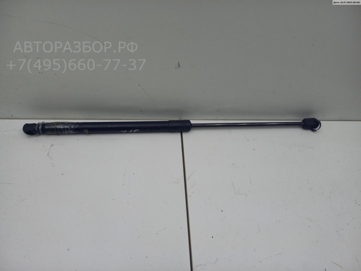 Амортизатор крышки багажника