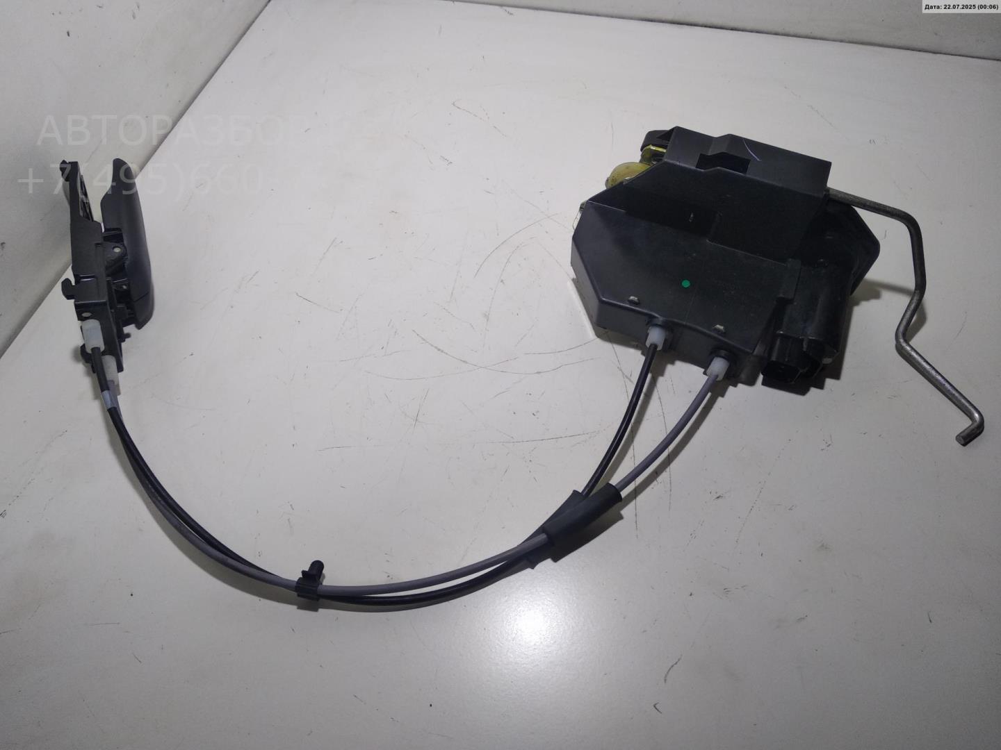 Замок двери задней правой