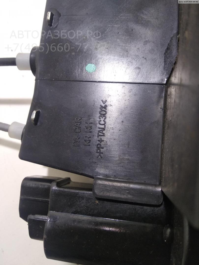 Замок двери задней правой