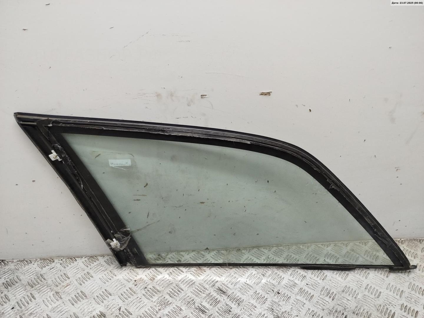 Стекло кузовное глухое правое