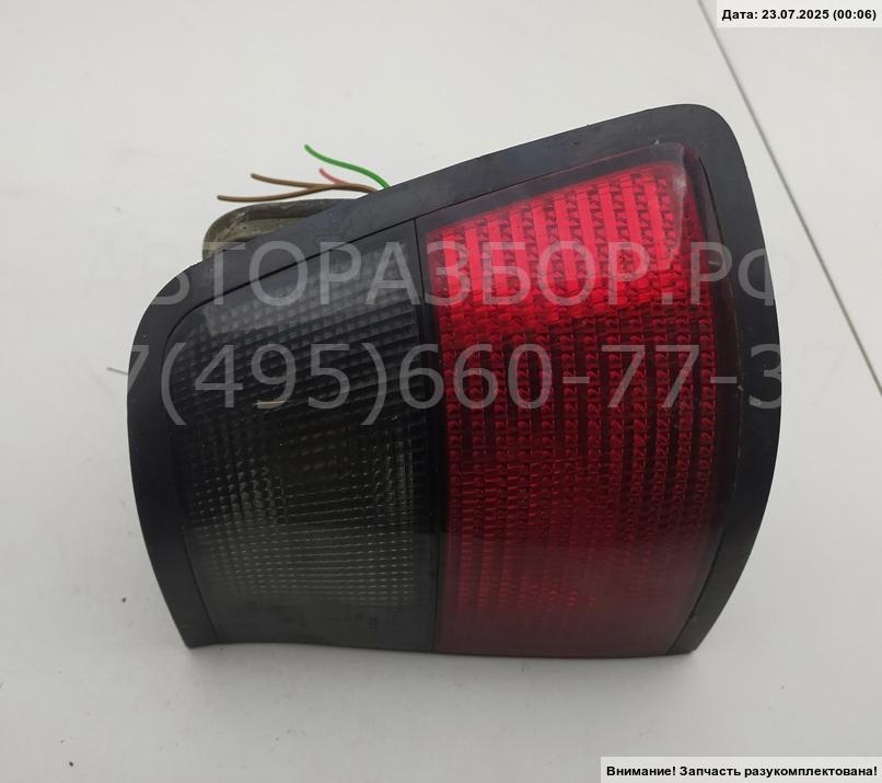 Фонарь задний правый