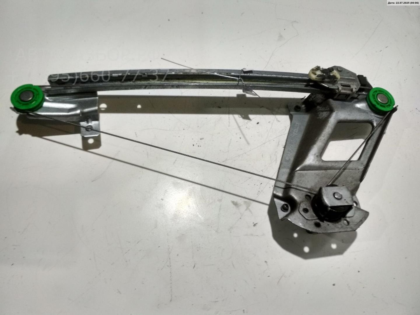 Стеклоподъемник механ. задний левый