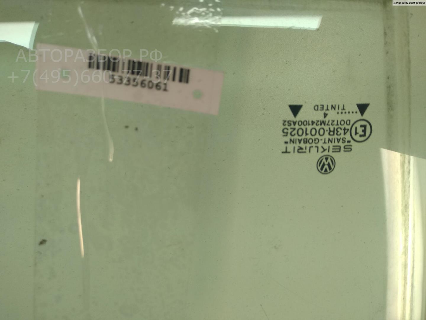 Стекло двери задней правой