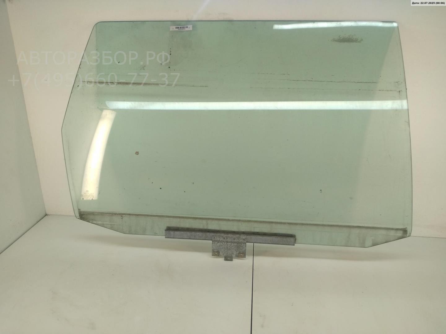 Стекло двери задней правой