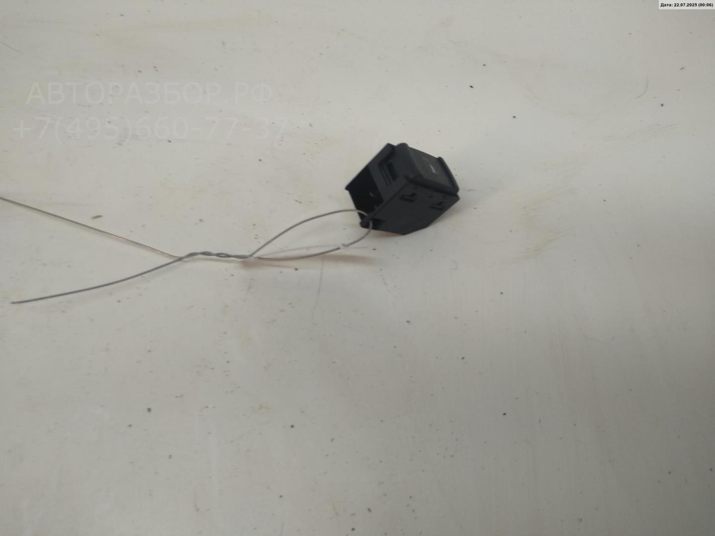 Кнопка стеклоподъемника