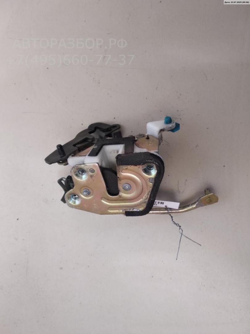 Замок двери задней правой