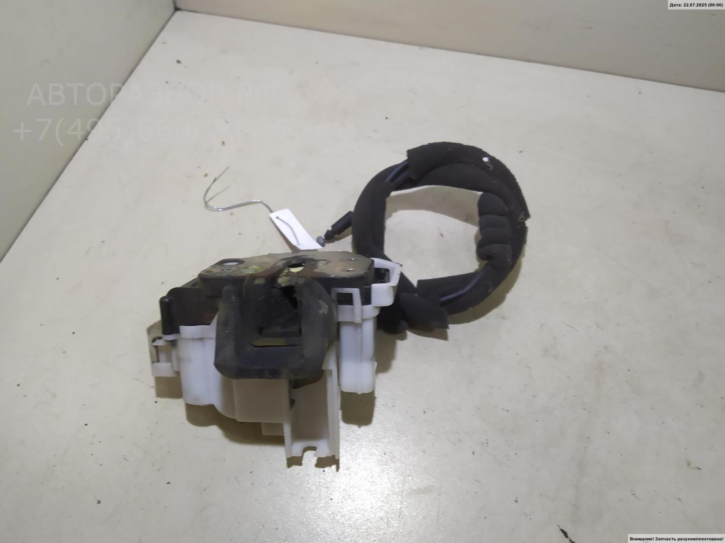 Замок двери задней левой