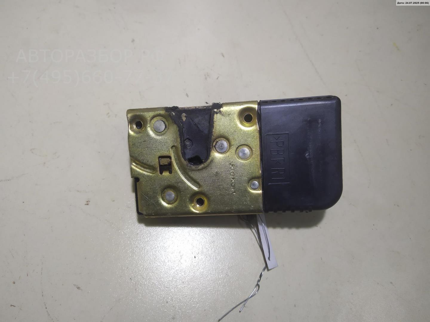 Замок двери передней правой