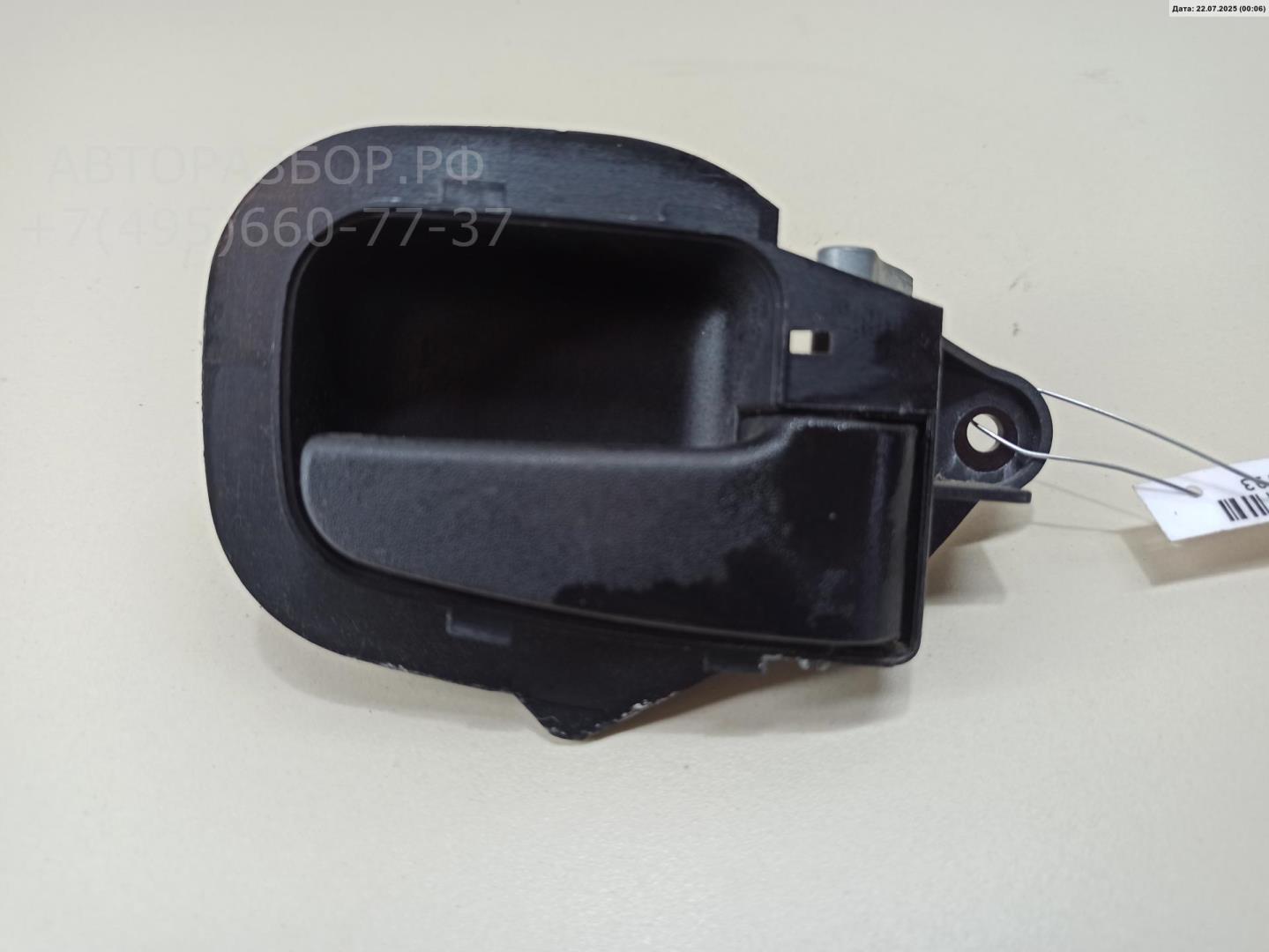 Ручка двери передней внутренняя правая