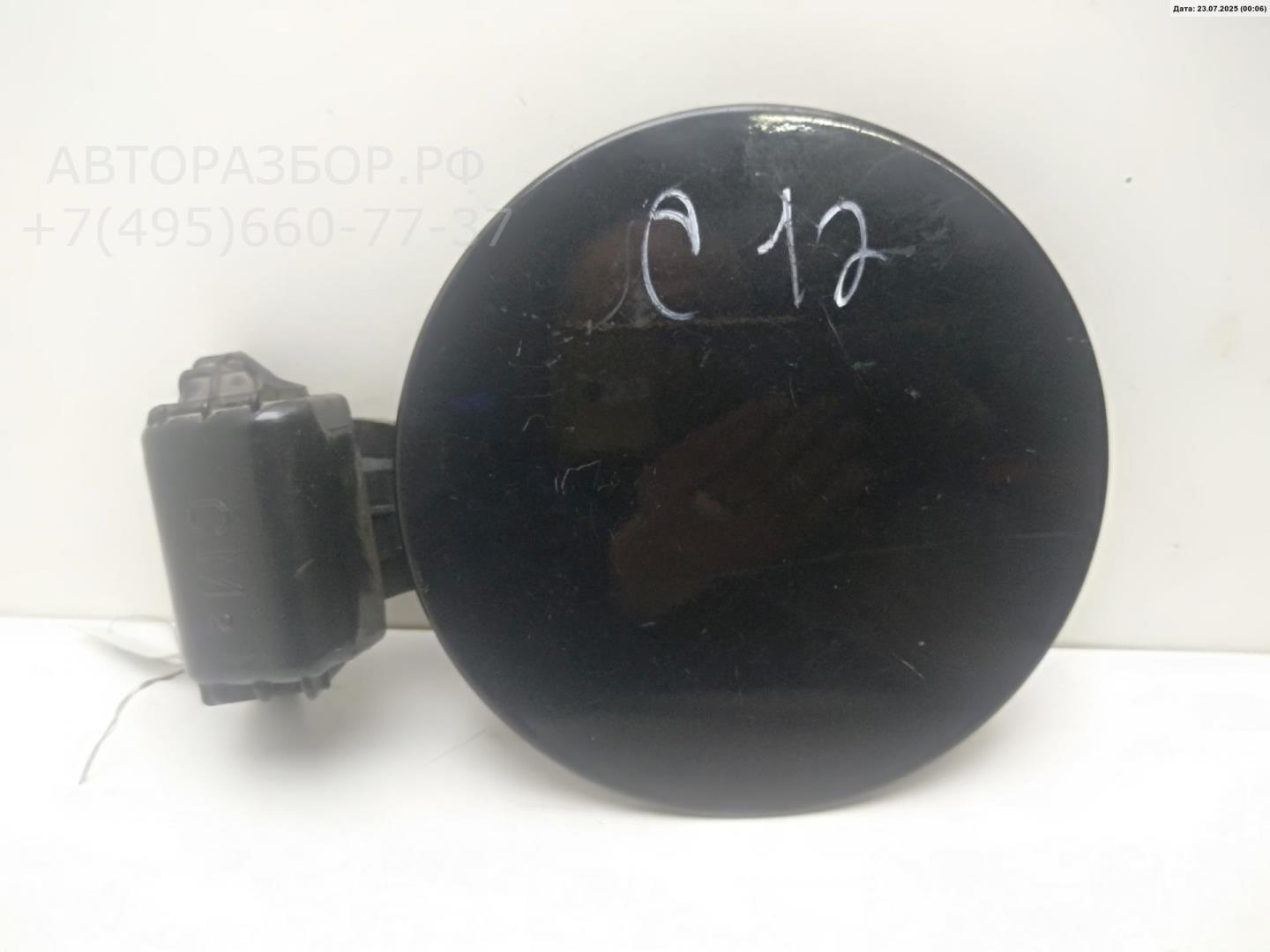 Лючок бензобака